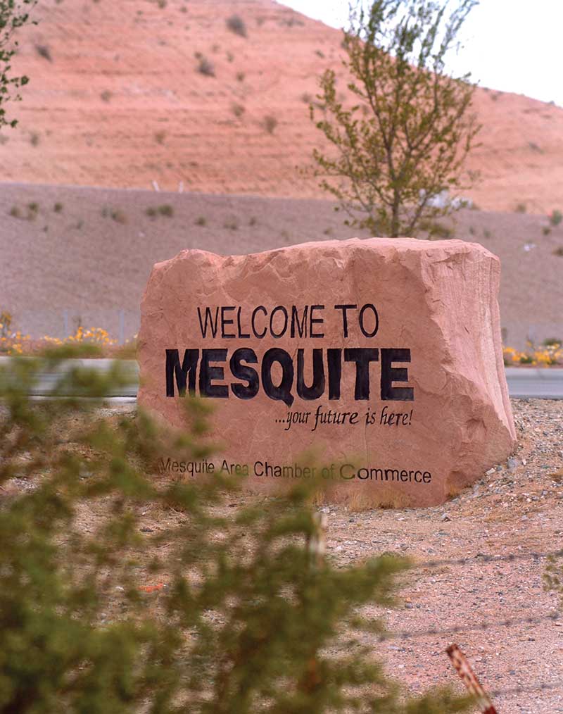 WELCOME TO MESQUITE welcome sign.