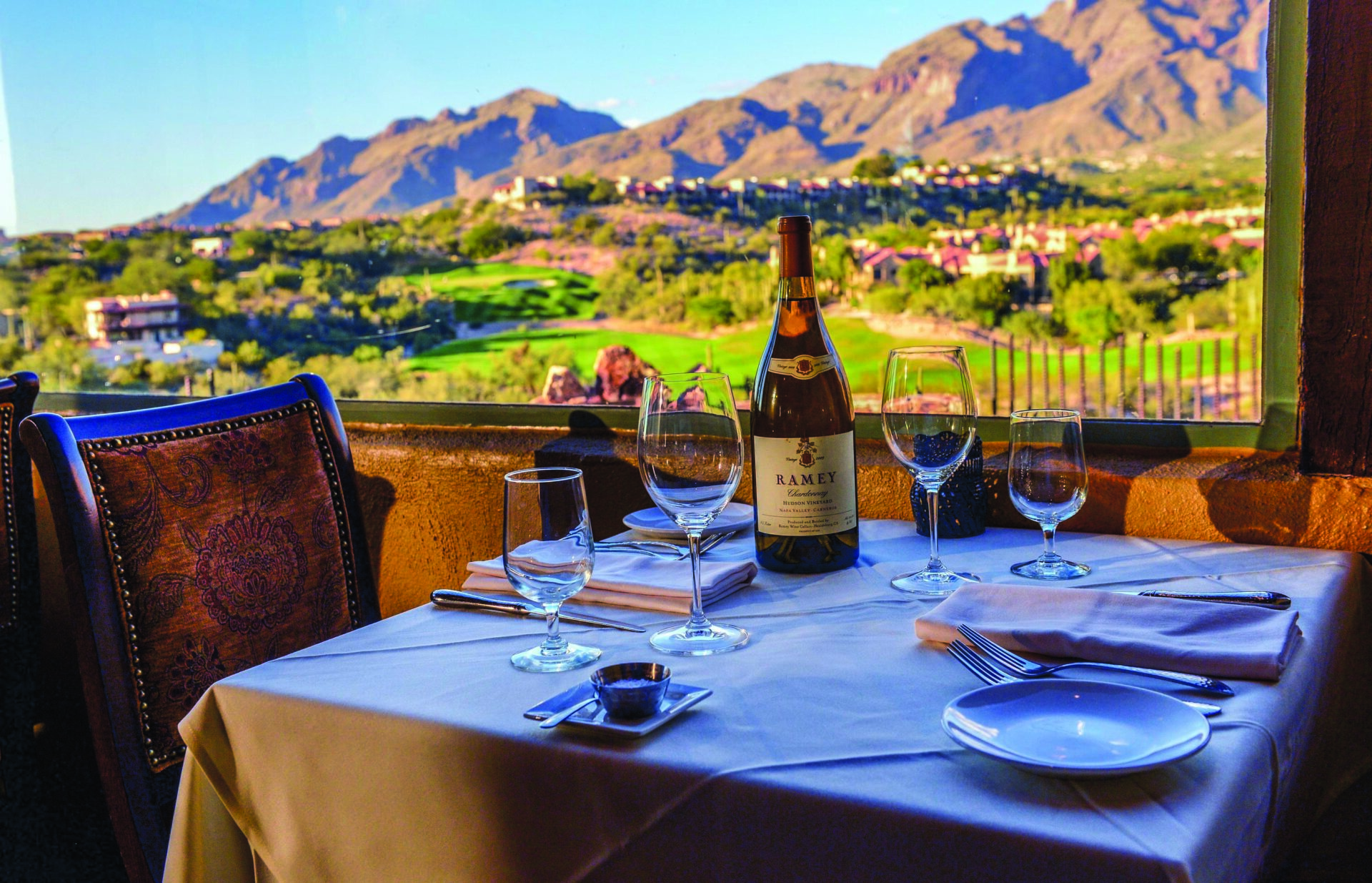 A fine-dining table overlooking the Sonoran Desert in Tucson