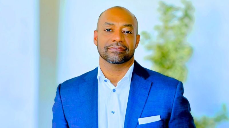 Los Angeles Tourism names Mario Thompson new CSO